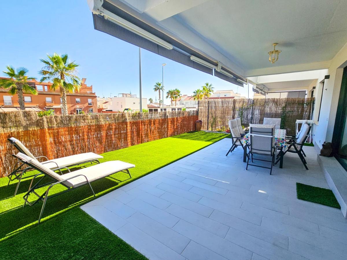 Terrace Mares De *